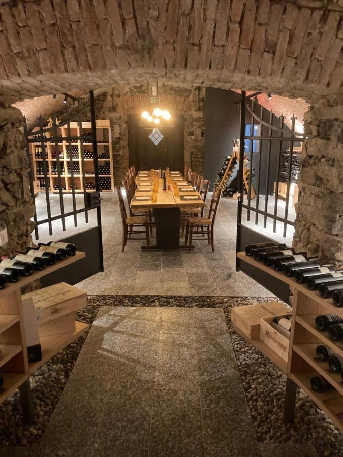 Hotel Ristorante Grotto Serta Lamone Exterior photo